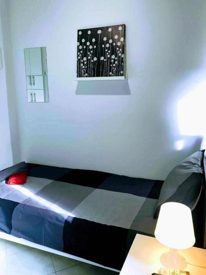 Pula Center Old Town Apartments And Rooms Екстериор снимка