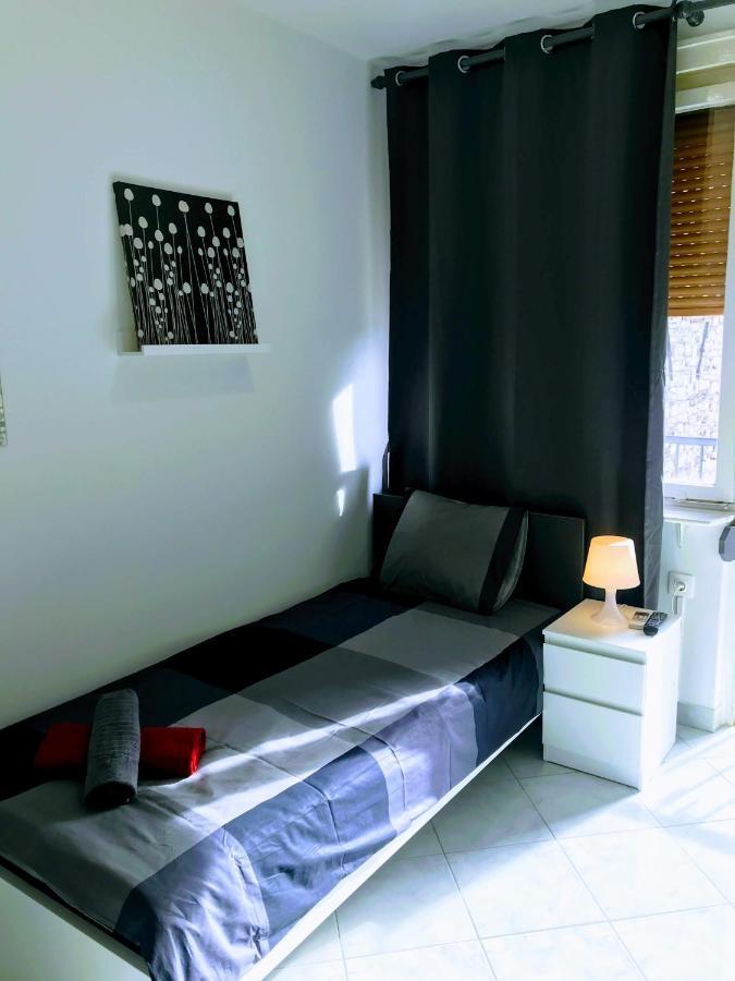 Pula Center Old Town Apartments And Rooms Екстериор снимка