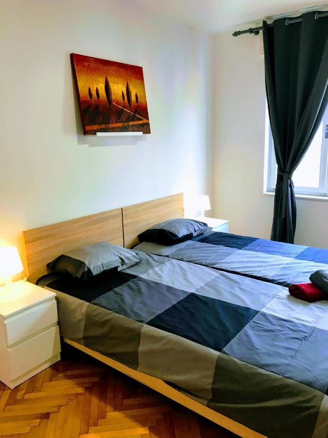 Pula Center Old Town Apartments And Rooms Екстериор снимка